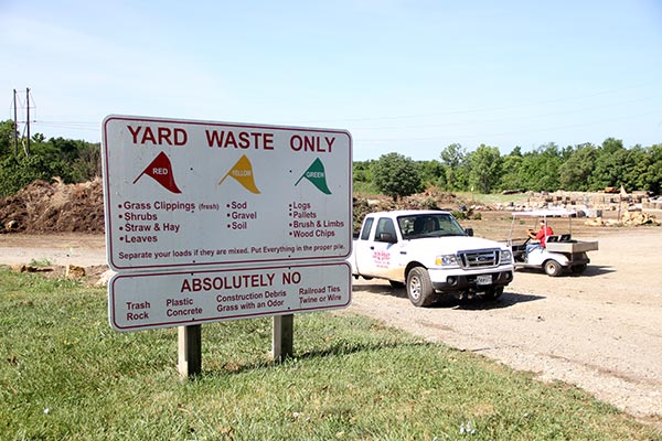 Yardwaste & Recycling Center – Suburban Lawn & Garden